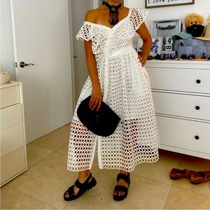 SELF-PORTRAIT ONE SHOULDER GUIPURE-LACE RUNWAY MIDI DRESS